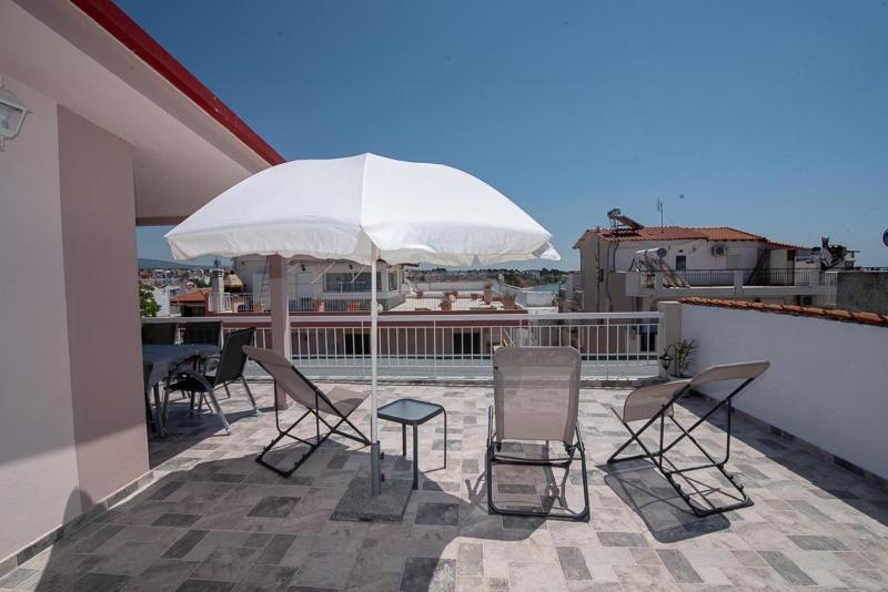 Grcka Reni Greece Beach Penthaus 3 Nea Kallikrateia Bagian luar foto